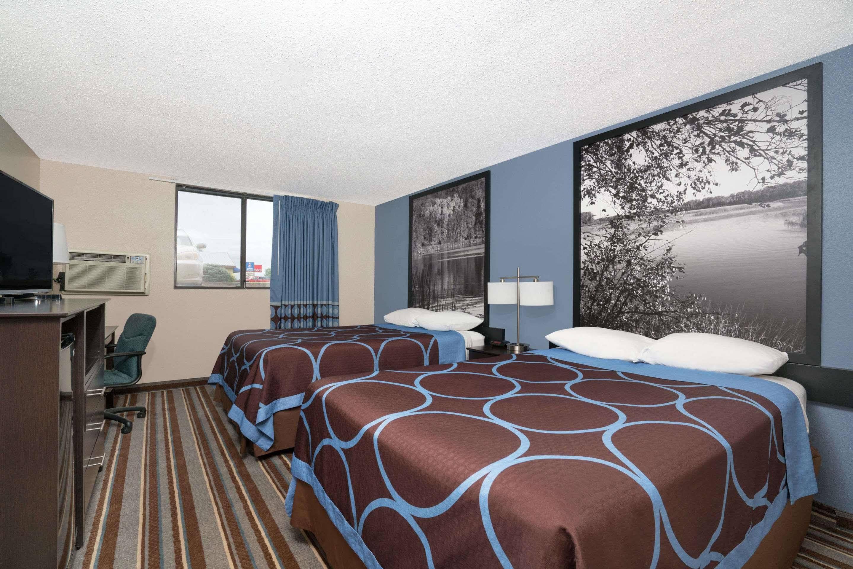 Super 8 By Wyndham Willmar Otel Dış mekan fotoğraf